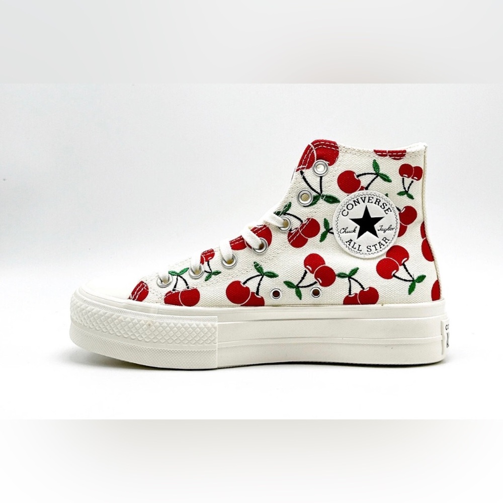 Converse All Star Chuck Taylor Platform Sneakers White Cherry Print Size 6 NEW